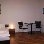 Hostelbar
